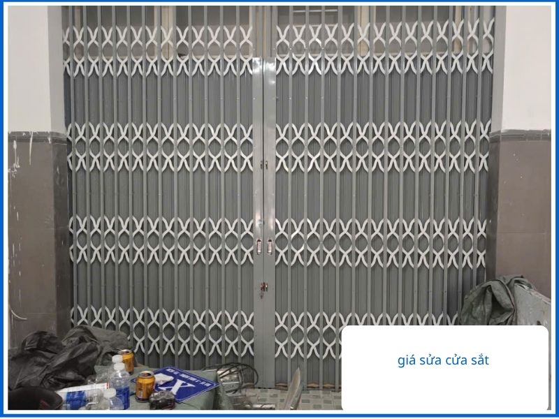 giá dịch vụ sửa cửa kéo tại nhà mới nhất 2026