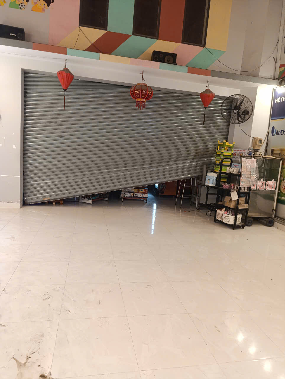 Dịch vụ sửa cửa cuốn TPHCM có mặt 24/24