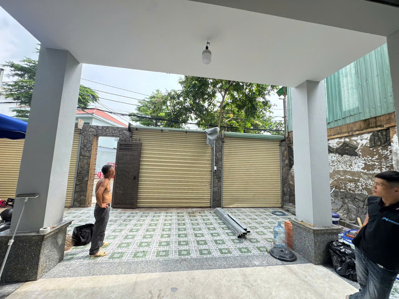 Dịch Vụ Sửa Cửa Cuốn Uy Tín, Nhanh Chóng Tại Nhà – Gọi Ngay 0926865858 Sửa Cửa Cuốn Giá Rẻ Tại TP.HCM – Hỗ Trợ 24/7 Tất Cả Quận Huyện Thợ Sửa Cửa Cuốn Tận Nhà – Sửa Mọi Hư Hỏng, Có Mặt Sau 15 Phút Tổng Hợp Các Lỗi Cửa Cuốn Thường Gặp Và Cách Khắc Phục Hiệu Quả Cửa Cuốn Bị Kẹt, Mất Điều Khiển? Gọi Thợ Sửa Ngay – Có Bảo Hành Báo Giá Sửa Cửa Cuốn Mới Nhất 2025 – Rẻ Nhất, Uy Tín Nhất Sửa Cửa Cuốn Không Hoạt Động – Lỗi Motor, Remote, Ray Trượt Dịch Vụ Sửa Chữa Cửa Cuốn Tại Nhà – Có Mặt Nhanh, Không Làm Phiền Cửa Cuốn Không Mở Được? Chuyên Sửa Cửa Cuốn Tại Nhà TPHCM Sửa Cửa Cuốn 24/24 – Hỗ Trợ Khẩn Cấp Ngay Cả Ban Đêm