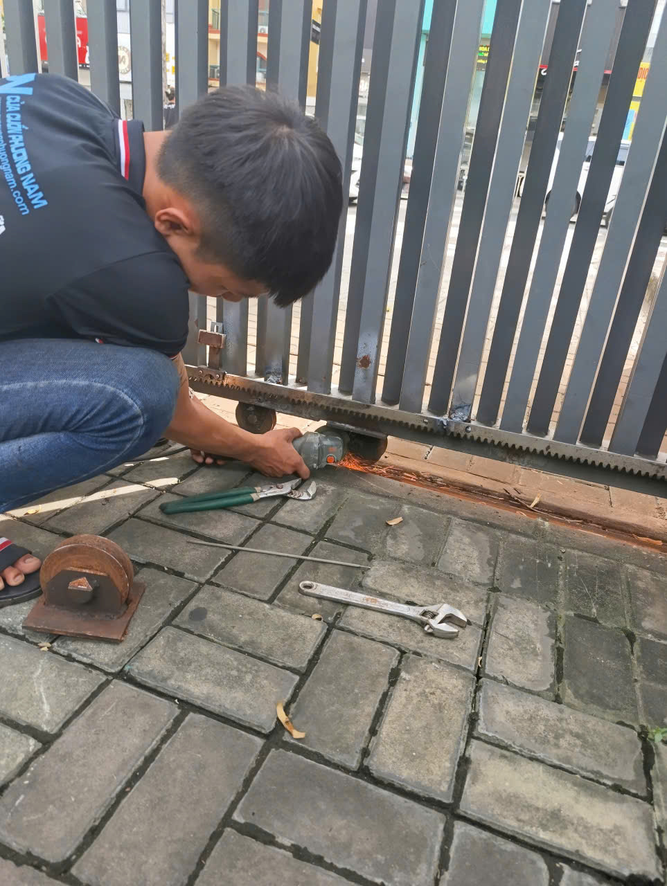 sửa cửa sắt kéo

thay bánh xe cửa sắt kéo

dịch vụ sửa cửa sắt kéo

thợ sửa cửa sắt kéo

bánh xe cửa sắt kéo

sửa cửa sắt kéo tại nhà

thay bánh xe cửa kéo giá rẻ

sửa cửa kéo bị kẹt

sửa cửa sắt kéo bị trật ray

