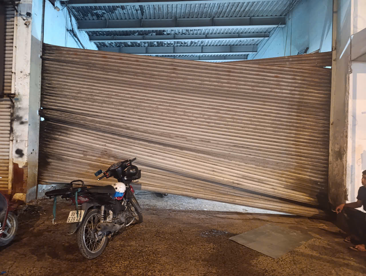 sửa cửa cuốn kéo tay Gò Vấp – Có mặt sau 30 phút