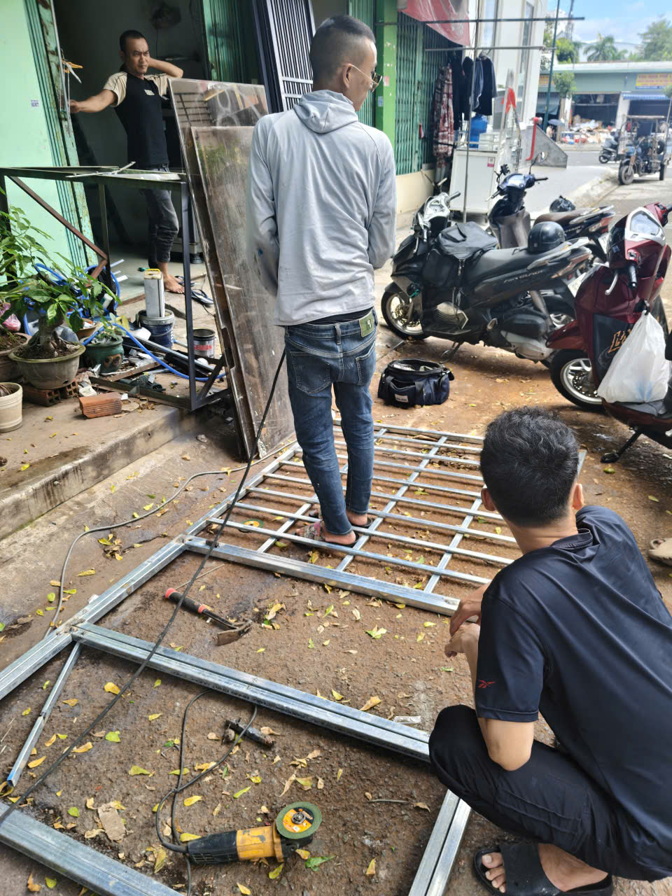 Thợ hàn sắt quận 1-0926865858