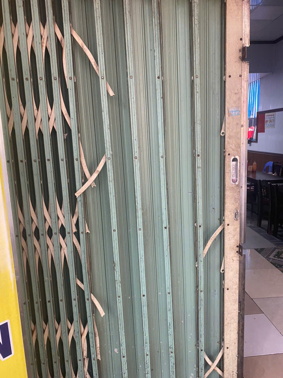 Sửa cửa kéo giá rẻ tại TPHCM-0926865858