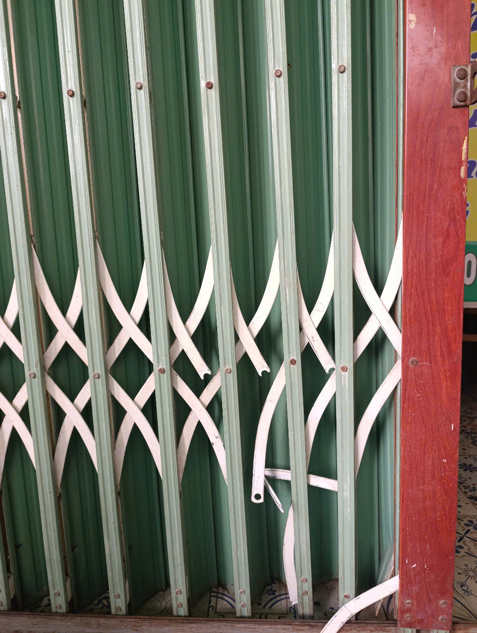 Sửa Cửa Kéo Quận 2 – Thợ Sửa Cửa Kéo Tại Nhà, Giá Rẻ