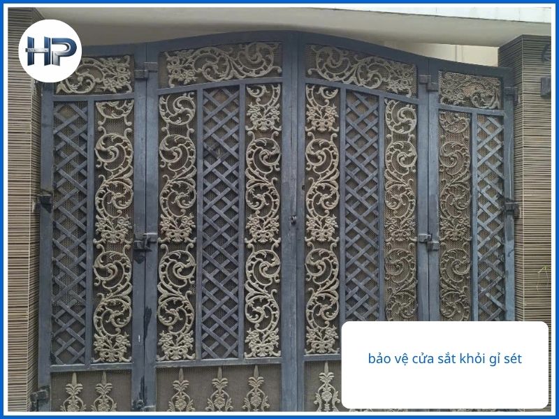 Kinh Nghiệm Bảo Quản Cửa Sắt Thủ Đức Luôn Mới, Không Lo Gỉ Sét