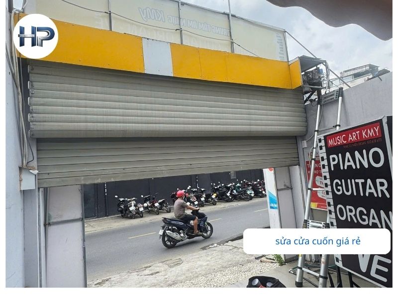 Quy trình sửa cửa cuốn tại nhà Bình Thạnh chuyên nghiệp