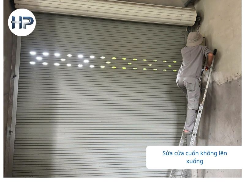 Các lỗi thường gặp cần gọi thợ sửa cửa cuốn Nhà Bè ngay