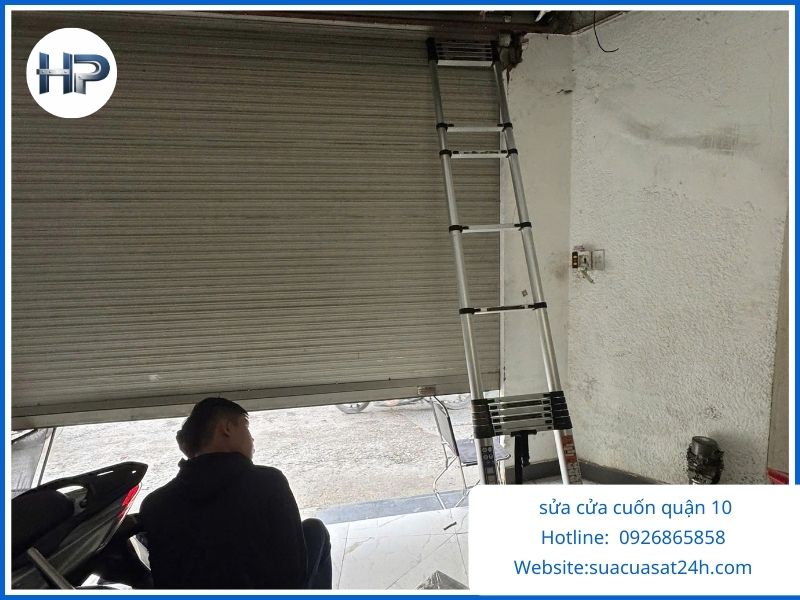 Sửa Cửa Cuốn Quận 10 Giá Rẻ, Uy Tín – Thợ Đến Nhanh 24/7