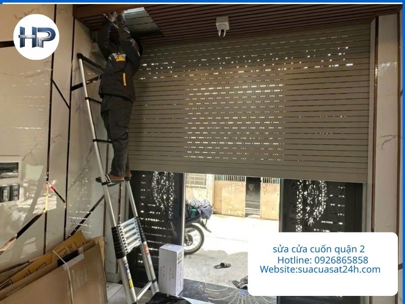 Sửa Cửa Cuốn Quận 2: Dịch Vụ Chuyên Nghiệp, Uy Tín, Có Mặt Sau 15 Phút