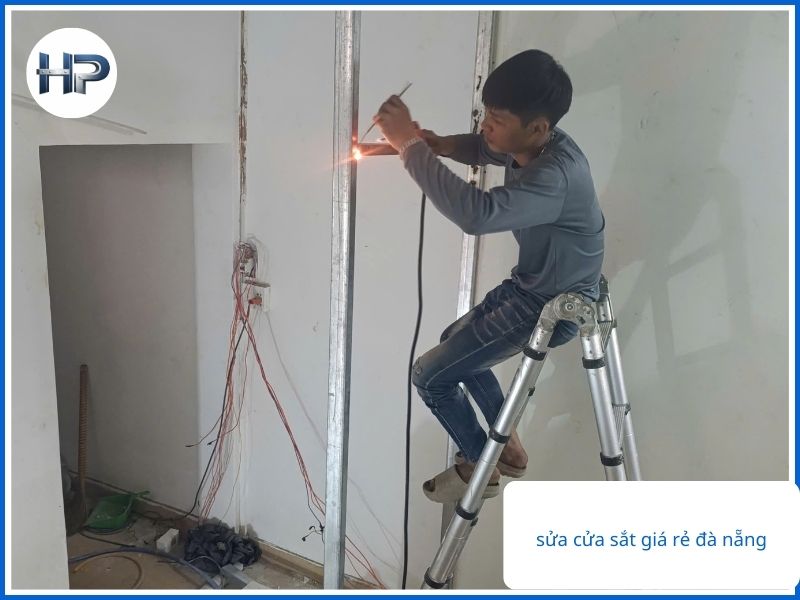 Các dịch vụ sửa cửa sắt tại nhà Đà Nẵng chuyên sâu