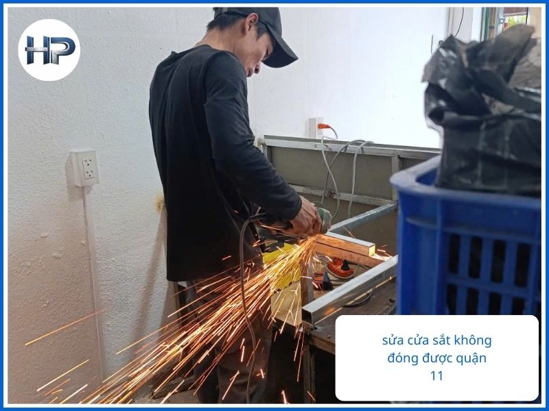 Các hạng mục sửa chữa cửa sắt chuyên sâu tại Quận 11