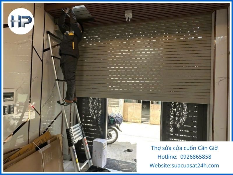 Sửa Cửa Cuốn Cần Giờ 24/7 Chuyên Nghiệp – Khắc Phục Mọi Sự Cố, Thợ Giỏi Có Mặt Nhanh Sau 30 Phút