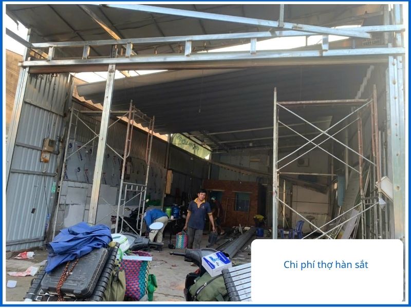 Chi Phí Thuê Thợ Hàn Sắt Quận Tân Phú: Kiểm Tra Miễn Phí, Báo Giá Tại Chỗ