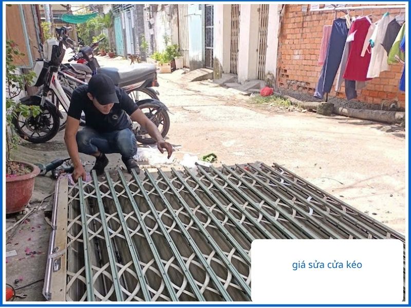 Giá Sửa Cửa Kéo Tân Bình 2026: Trọn Gói, Cam Kết Không Phát Sinh Phí