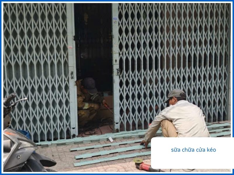 Chi Tiết Các Hạng Mục Sửa Cửa Kéo Thủ Đức Do Hòa Phát Cung Cấp