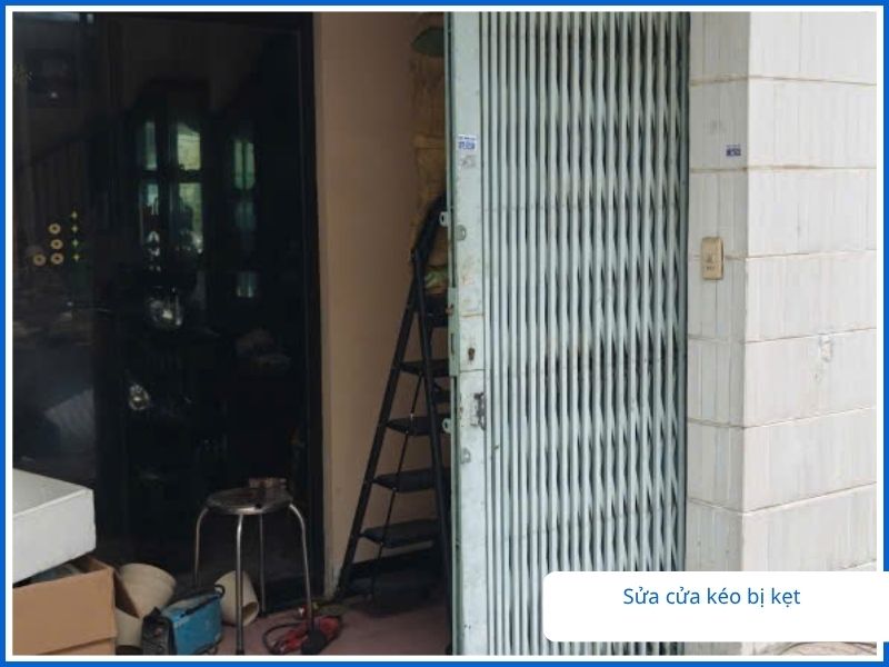 Các Lỗi Thường Gặp Ở Cửa Kéo Sắt Và Cách Nhận Biết Để Gọi Thợ Kịp Thời