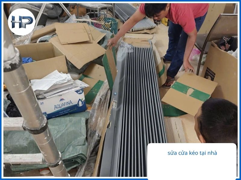 Sửa Cửa Kéo Quận 5 Trọn Gói: Khắc Phục Triệt Để Mọi Hư Hỏng