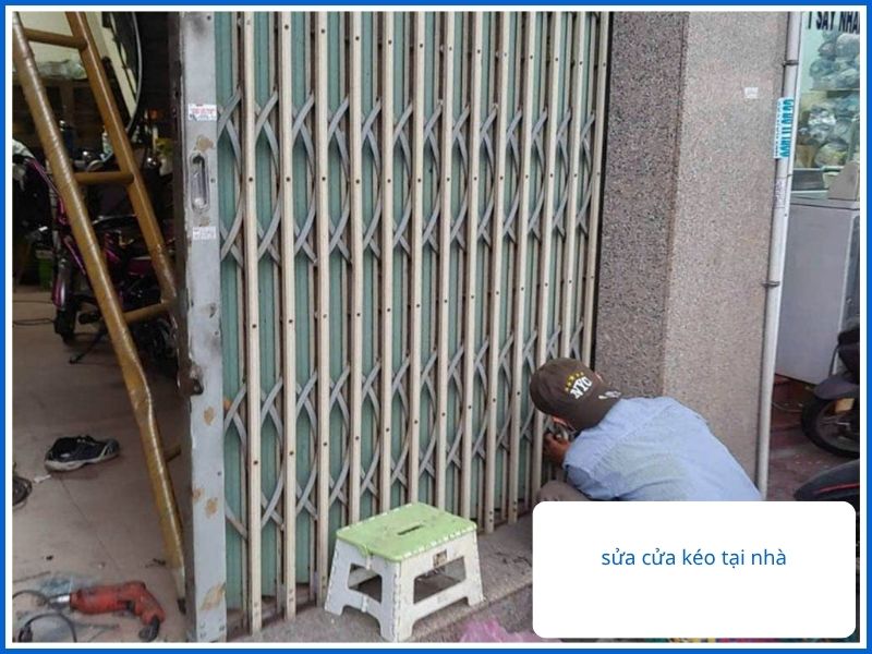 Giá Sửa Cửa Kéo Thủ Đức Mới Nhất 2026: Công Khai, Minh Bạch