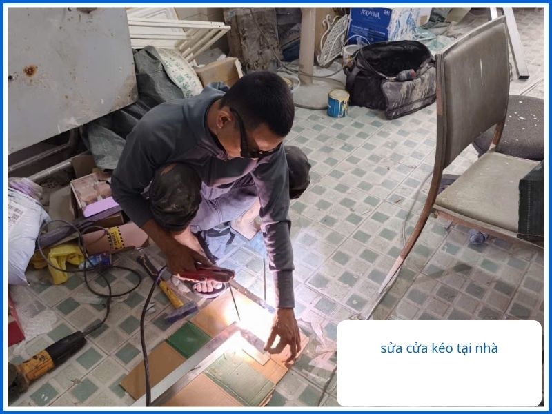 Bí Quyết Giữ Cửa Kéo Luôn Êm Ái Như Mới – 5 Phút Tự Bảo Trì Mỗi Tháng