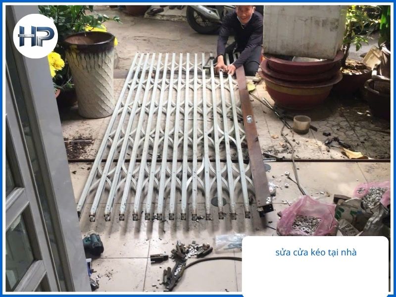 Quy Trình Sửa Cửa Kéo Hòa Phát Quận 4: Chuyên Nghiệp, Minh Bạch