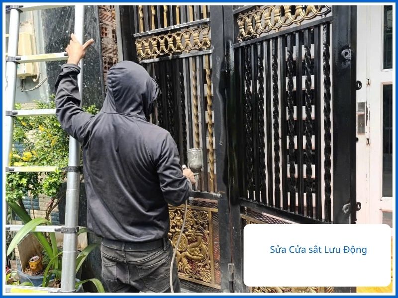 Dịch Vụ Thợ Sửa Cửa Sắt Phú Nhuận Phục Vụ 24/7 Toàn Khu Vực