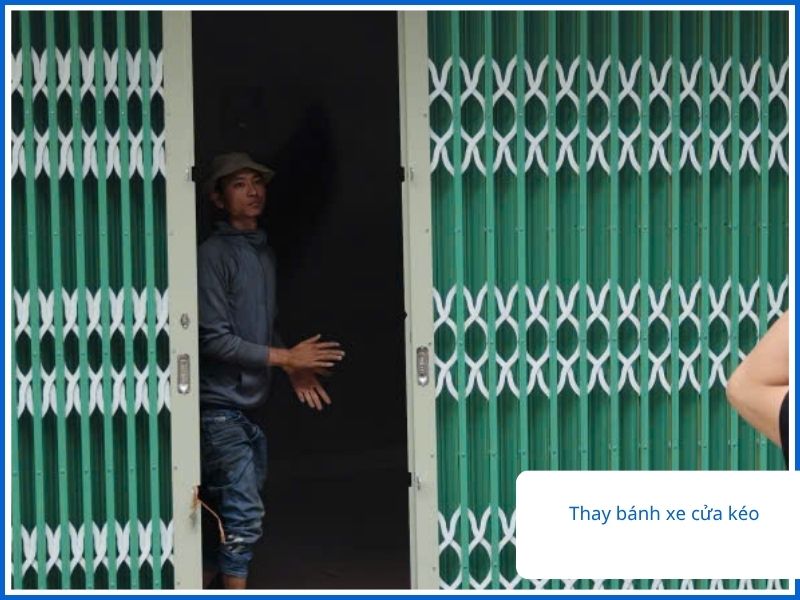 Chi Tiết Các Hạng Mục Sửa Cửa Kéo Tại Hóc Môn Của Hòa Phát