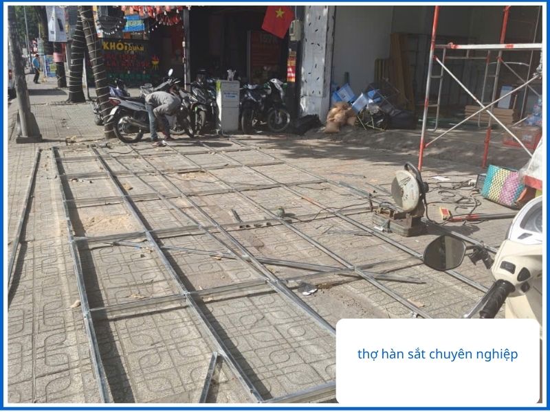 Thợ Hàn Sắt Thủ Đức Hòa Phát: Báo Giá Rõ Ràng, Tuyệt Đối Không Phát Sinh