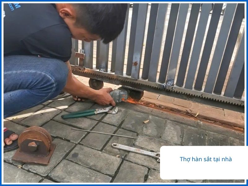 Khi Nào Cần Liên Hệ Thợ Hàn Sắt Củ Chi Hòa Phát Để Sửa Chữa Tại Nhà
