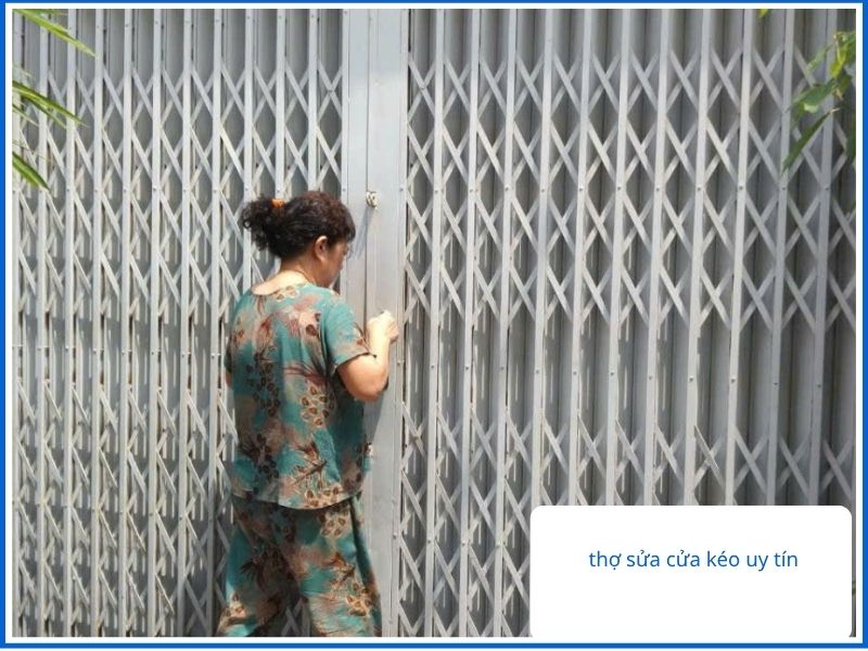 Sửa Cửa Kéo Quận 7 Trọn Gói – Không Phát Sinh Chi Phí Phụ