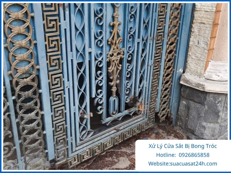 Cửa Sắt Bị Bong Tróc, Phồng Lớp Sơn: Nguyên Nhân Và Cách Xử Lý