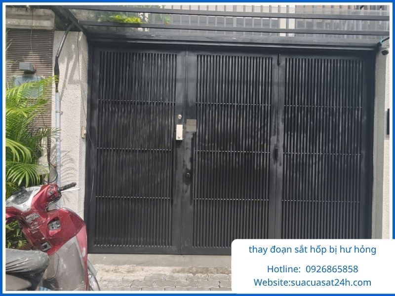Thay đoạn sắt hộp bị hư hỏng rỉ mục trên khung cửa